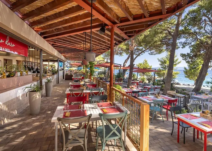 Sunny By Valamar فندق ماكارسكا