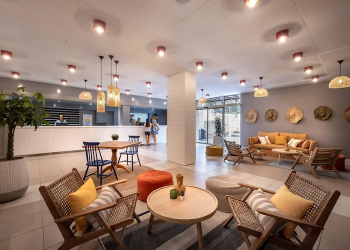 Sunny By Valamar فندق