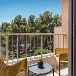 Hotel Sunny By Valamar Makarska