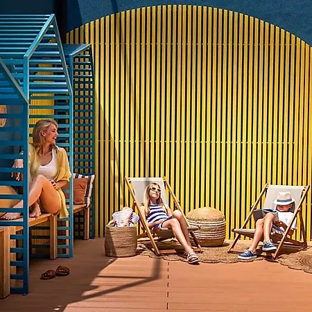 Sunny By Valamar Hotell