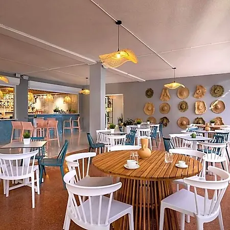 Hotell Sunny By Valamar Makarska