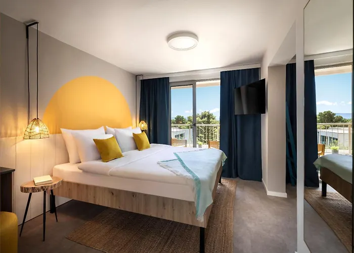 Sunny By Valamar 3*