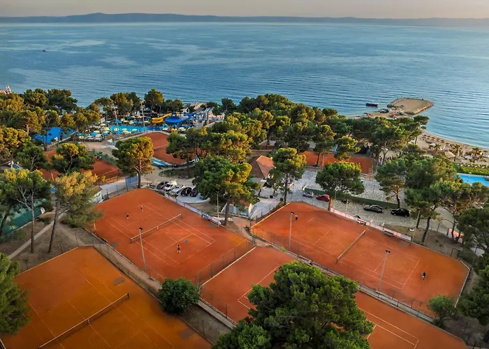 Sunny By Valamar Hotel