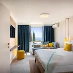 Hotel Sunny By Valamar 3*
