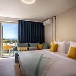 Sunny By Valamar Hotel 3*
