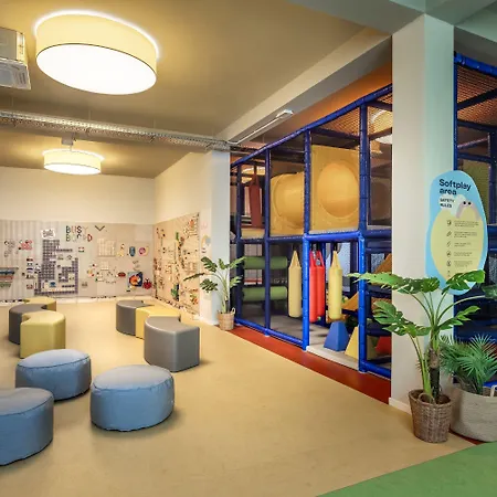 Sunny By Valamar Hotel Makarska