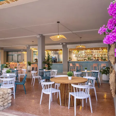 Sunny By Valamar 3* ماكارسكا