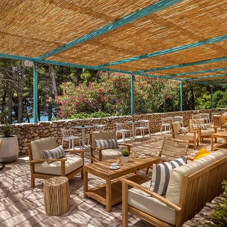 Sunny By Valamar 3* ماكارسكا