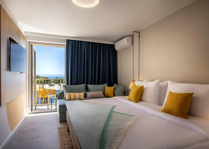 Sunny By Valamar Hotel 3*