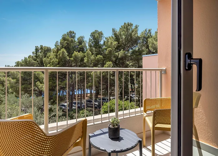 Sunny By Valamar Hotel 3*